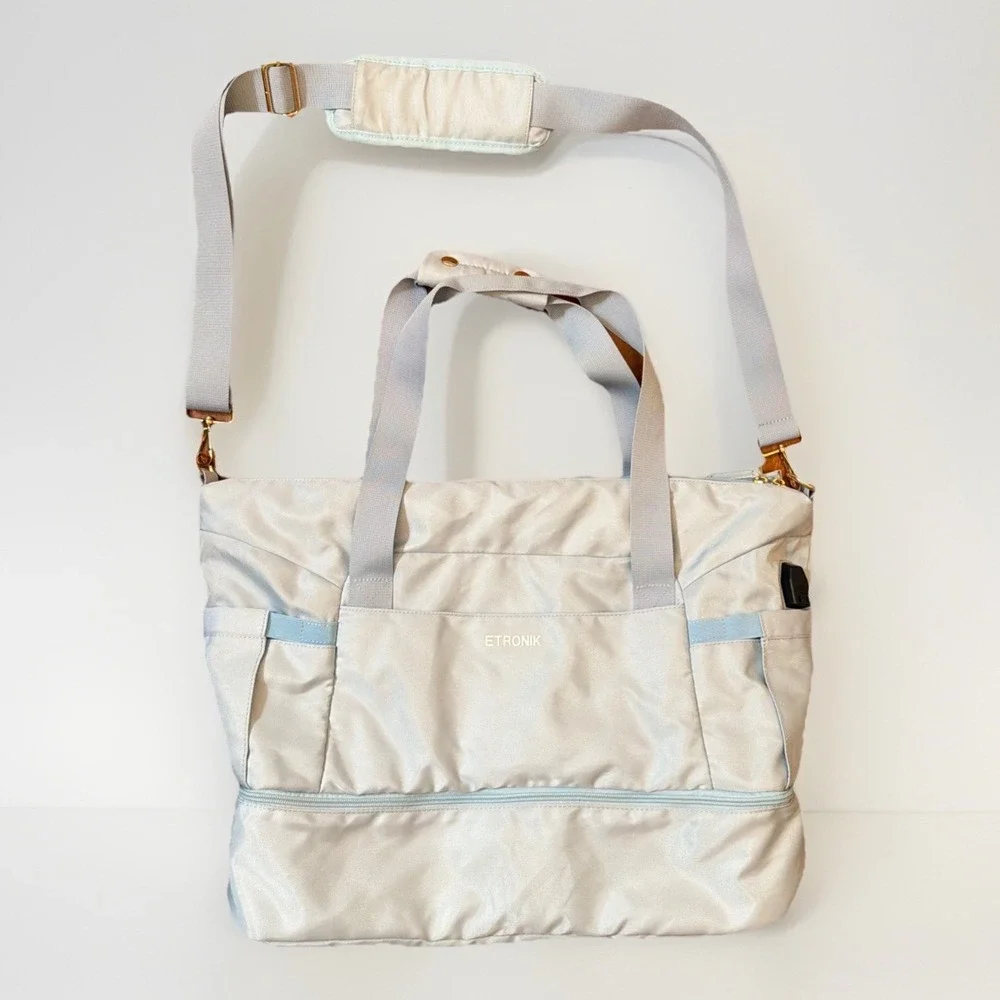 ETRONIK Large Pale Blue Nylon Gym Bag with Removable Strap